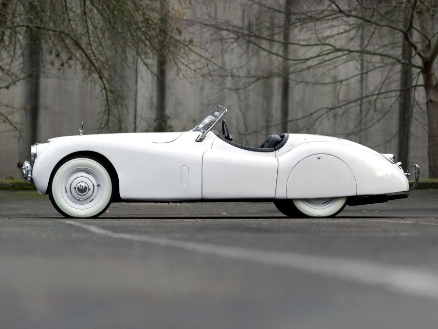  Jaguar XK120 Alloy Roadster 1948 года  (фото 9 из 59)